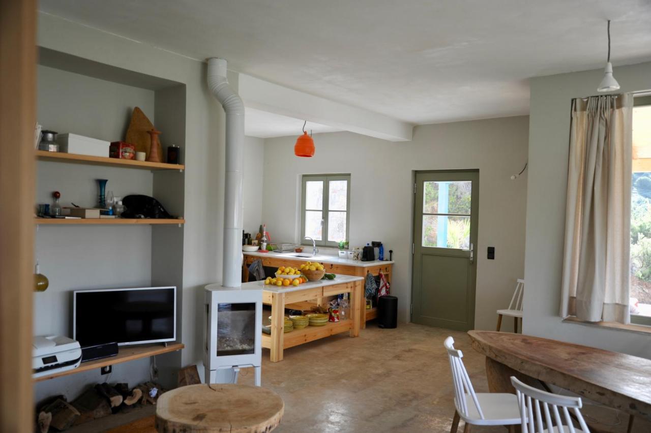 Vanua House Galatás エクステリア 写真